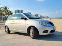 Usata Lancia Ypsilon 60 CV (44 kW) 2008 Argento Utilitaria