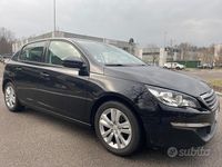 Usata Peugeot 308 125 CV (91 kW) 2014 Nero Berlina