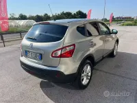 Usata Nissan Qashqai Acenta 117 CV (86 kW) 2013 Argento SUV