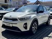 Usata Kia Stonic Style 116 CV (85 kW) 2019 Bianco pastello SUV