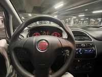 Usata Fiat Punto 75 CV (55 kW) 2013 Bianco Berlina