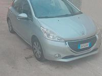 Usata Peugeot 208 82 CV (60 kW) 2014 Grigio Utilitaria