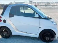 Usata Smart ForTwo Cabrio Brabus 98 CV (72 kW) 2009 Bianco Cabrio
