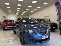 Usata Lancia Ypsilon Silver 69 CV (50 kW) 2024 Blu Utilitaria