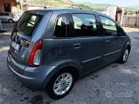 Usata Lancia Musa 69 CV (50 kW) 2008 Grigio Monovolume
