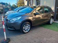 Usata Peugeot 2008 Active 99 CV (72 kW) 2016 Grigio SUV