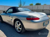 Usata Porsche 986 Boxster 204 CV (150 kW) 1997 Grigio Cabrio
