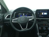 Usata VW T-Roc Life 116 CV (85 kW) 2024 Grigio SUV