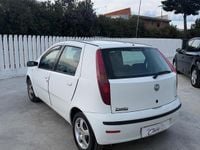 Usata Fiat Punto Classica 69 CV (50 kW) 2008 Bianco Utilitaria