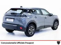 Usata Peugeot 2008 Active 102 CV (75 kW) 2024 Grigio SUV