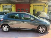 Usata Peugeot 208 Allure 68 CV (50 kW) 2013 Grigio Utilitaria