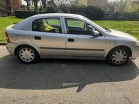 Usata Opel Astra 101 CV (74 kW) 2009 Grigio Berlina