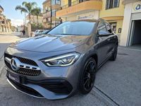 Usata Mercedes GLA200 Premium 150 CV (110 kW) 2022 Grigio montagna SUV