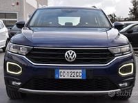 Usata VW T-Roc Business 116 CV (85 kW) 2020 Blu SUV