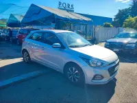 Usata Hyundai i20 75 CV (55 kW) 2019 Argento Utilitaria