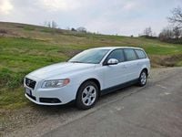 Usata Volvo V70 136 CV (100 kW) 2010 Bianco Station wagon
