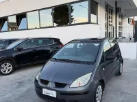 Usata Mitsubishi Colt Invite 75 CV (55 kW) 2006 Grigio Utilitaria