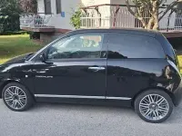 Usata Lancia Ypsilon 60 CV (44 kW) 2009 Nero Utilitaria