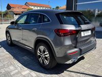 Usata Mercedes GLA180 Advanced 116 CV (85 kW) 2024 Grigio montagna SUV