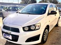 usata Chevrolet Aveo 1.2 70CV 5 porte LS,147.760km,sensori di parcheggio,clima,radio,ecc.