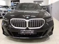 Gebraucht BMW 520 M Sport 197 PS (144 kW) 2023 Schwarz Limousine