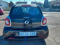 Usata Smart ForFour 70 CV (51 kW) 2015 Bianco Utilitaria