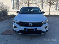 Usata VW T-Roc Advance 150 CV (110 kW) 2019 Grigio SUV