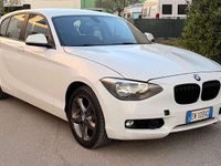 Usata BMW 114 Sport Line 102 CV (75 kW) 2012 Bianco Utilitaria