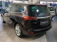 Usata Opel Zafira Tourer Cosmo 131 CV (96 kW) 2012 Monovolume