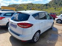 Begagnad Ford C-MAX Titanium 120 HK (88 kW) 2015 Vit Minibuss