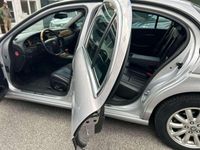 Usata Jaguar S-Type Executive 200 CV (147 kW) 2002 Argento Berlina