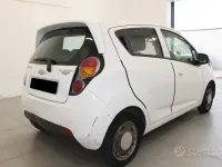 Occasion Chevrolet Spark 68 ch (50 kW) 2012 Blanc Citadine