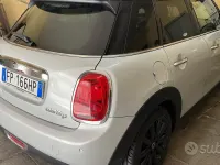 Usata Mini Cooper D 116 CV (85 kW) 2018 Utilitaria