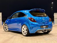 Usata Opel Corsa OPC 325 CV (239 kW) 2010 Blu Utilitaria