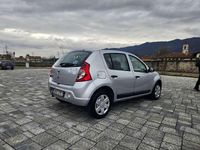 Usata Dacia Sandero Ambiance 75 CV (55 kW) 2012 Berlina