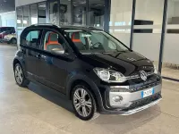Usata VW cross up! 75 CV (55 kW) 2018 Nero Utilitaria