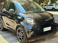 Usata Smart ForTwo Coupé Pulse 41 kW (56 CV) 2021 Nero Utilitaria