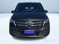 Usata Mercedes V250 Avantgarde 190 CV (139 kW) 2024 Grigio scuro metallizzato Monovolume