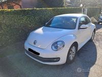 Usata VW Beetle 105 CV (77 kW) 2012 Bianco Utilitaria