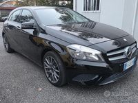Usata Mercedes A180 122 CV (89 kW) 2015 Nero Berlina