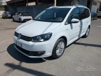 Usata VW Touran 105 CV (77 kW) 2014 Bianco Monovolume