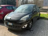 Usata Renault Scenic E-Tech 110 CV (80 kW) 2009 Nero Monovolume