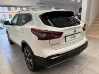 Usata Nissan Qashqai N-Connecta 116 CV (85 kW) 2021 Bianco metallizzato SUV