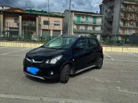 Usata Opel Karl Rocks 75 CV (55 kW) 2018 Nero Utilitaria