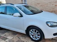 Usata VW Golf VII 105 CV (77 kW) 2012 Bianco Station wagon