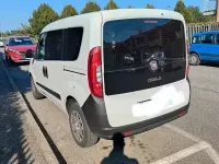 Usata Fiat Doblò 77 CV (56 kW) 2015 Bianco Monovolume