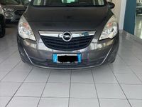 Usata Opel Meriva Cosmo 95 CV (69 kW) 2011 Grigio Monovolume