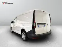 Usata VW Caddy 102 CV (75 kW) 2024 Bianco Monovolume