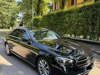 Usata Mercedes E220 Premium 194 CV (142 kW) 2020 Nero Berlina