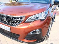 Usata Peugeot 3008 Allure 131 CV (96 kW) 2019 Arancione SUV